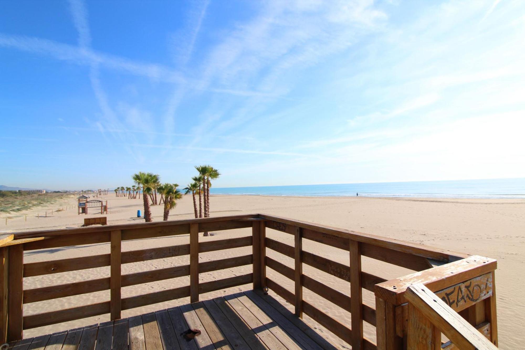 Global Properties, Apartamento Con Terraza Y Vistas Al Mar Y A La Montana Canet d'En Berenguer Exterior foto
